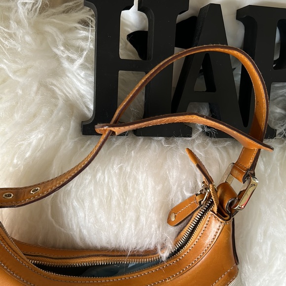 Gucci Hobo Bag - Picture 5 of 9